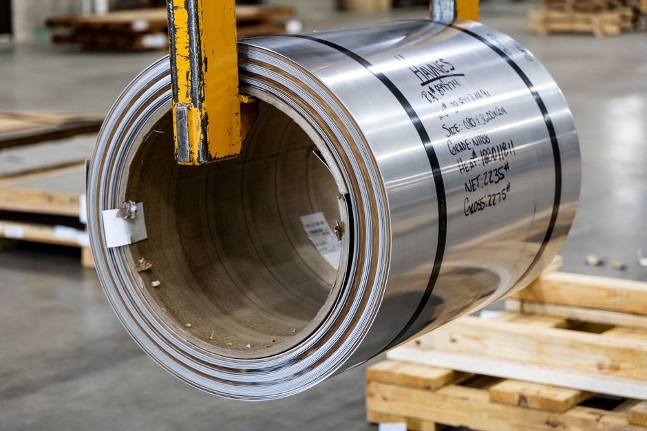 Stainless steel strip coil